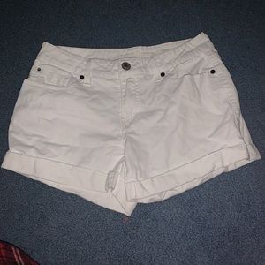 white jean shorts